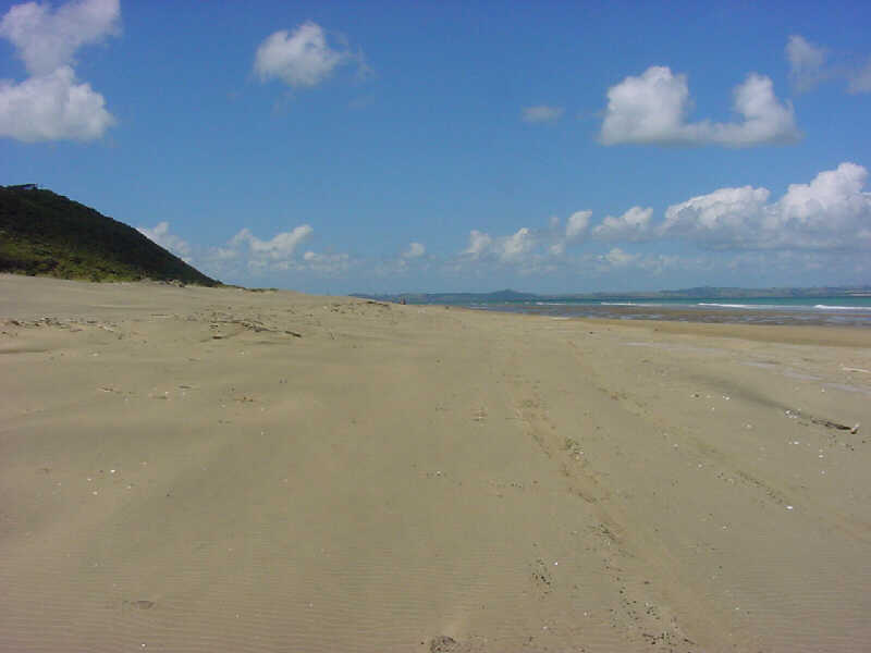 Looking back toward Pouto